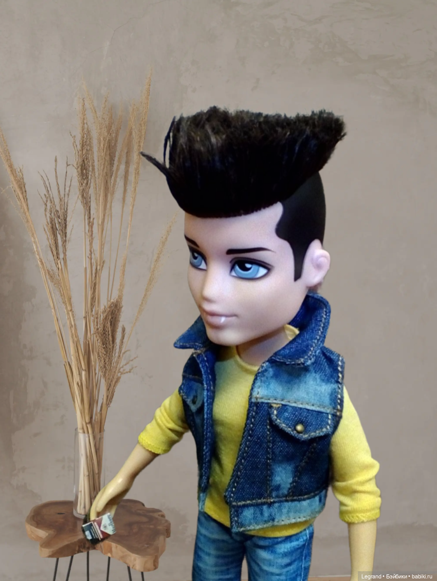 Лурения. Лестат — Куклы Bratz (Братц) и Moxie Girlz: MGA