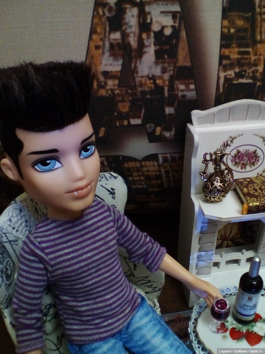 Приезд Сюмбюля. Стихи Лестата (фото 2)