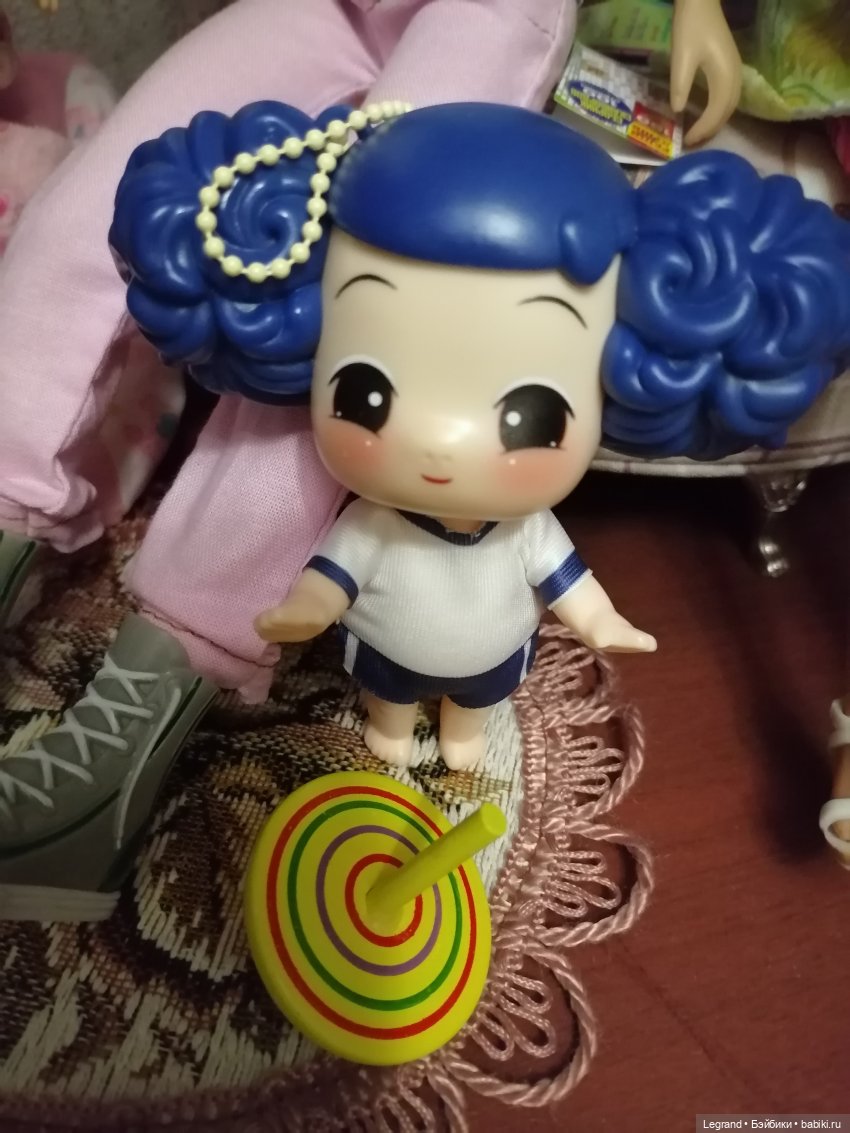 Лурения. Новости — Коллекции игровых кукол (Playline): фото полок (фото 5)