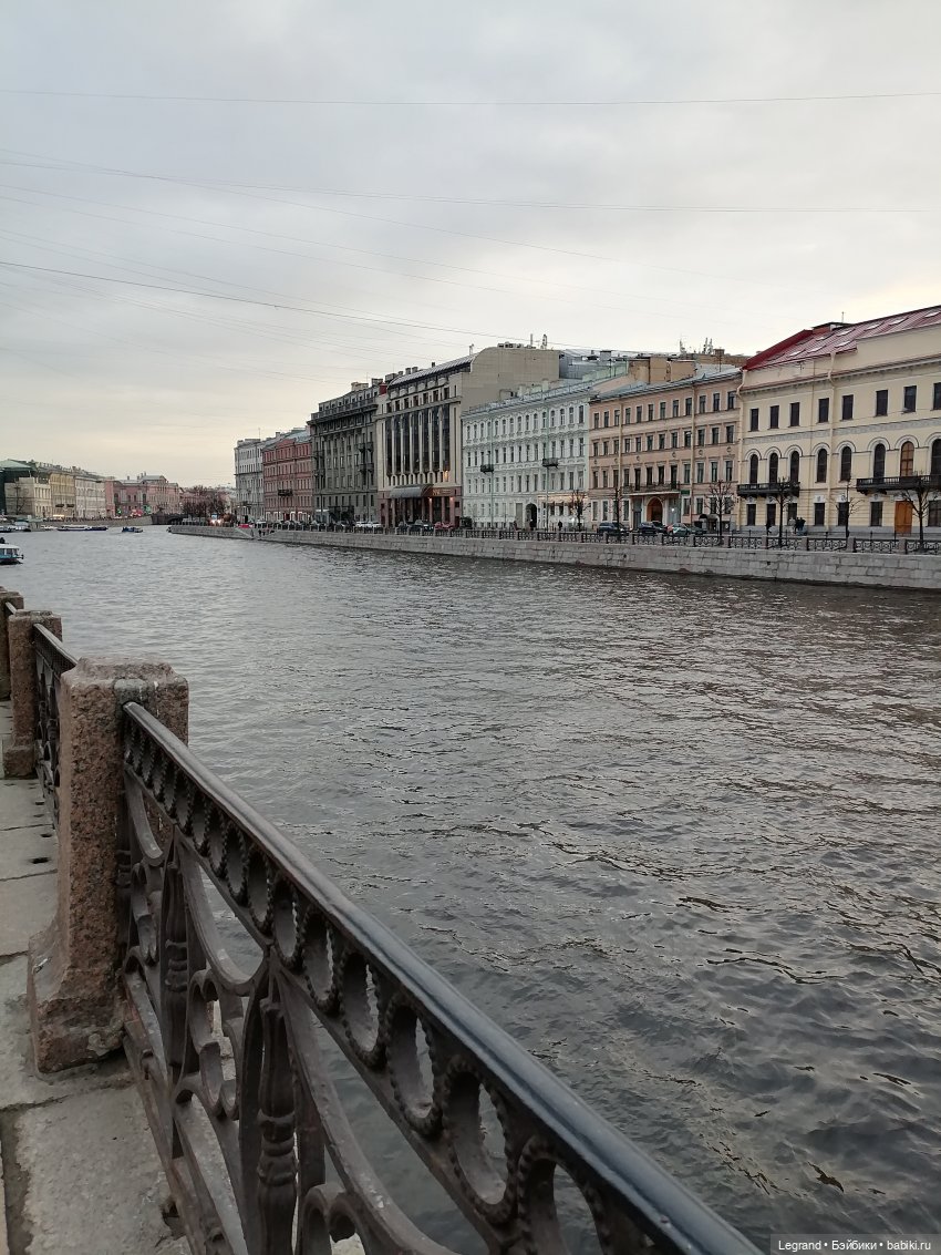 Апрельский Санкт-Петербург: Прогулка с Милошем