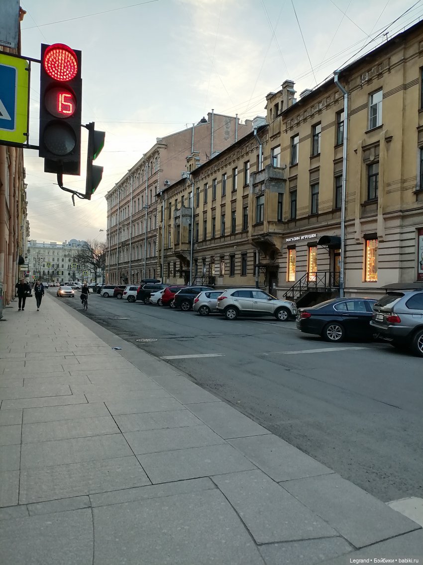 Санкт-Петербург. Цветение сакуры (фото 4)