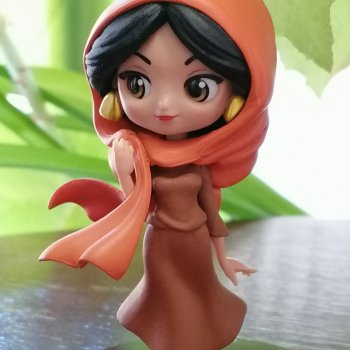 Лурения: прогулки Жасмин