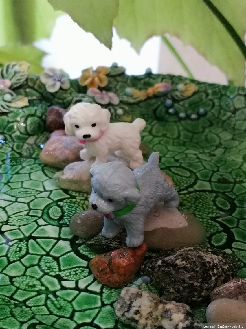 Лурения: Дамла и Айсель в саду (фото 5)