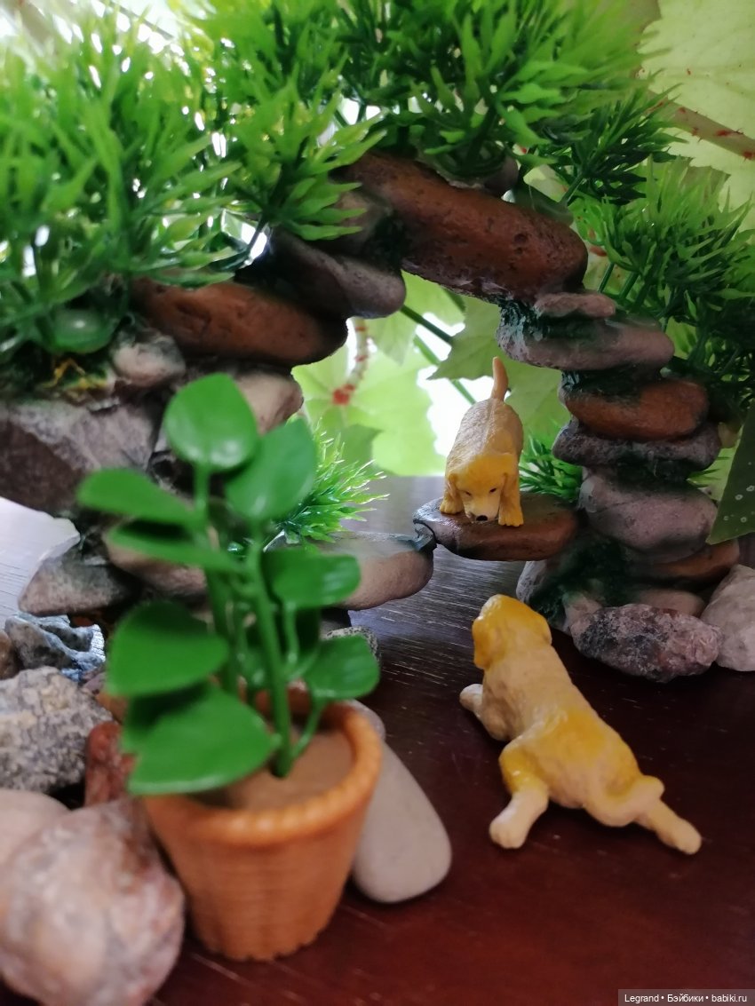 Луренские сады: Рахат и питомцы