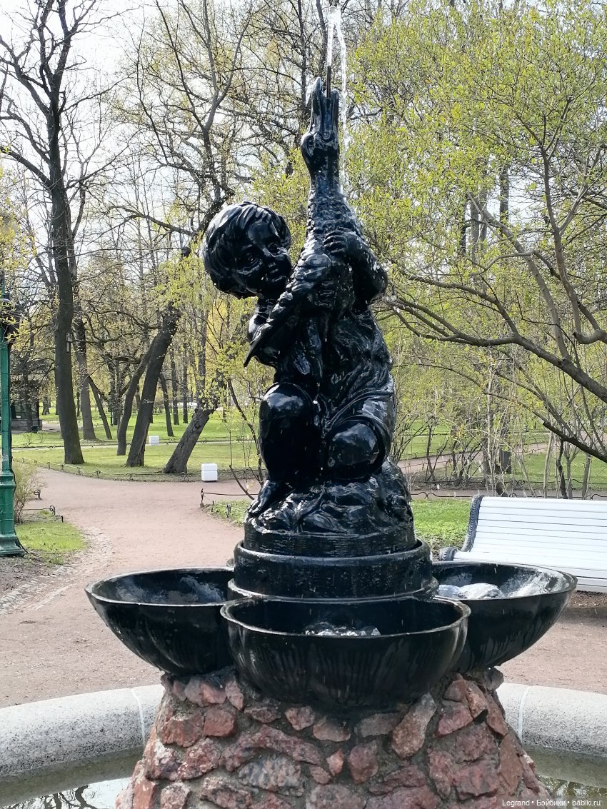 Санкт-Петербург: прогулка с собачками. У фонтанов (фото 2)