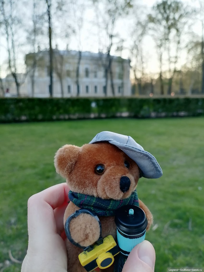 Санкт-Петербург: прогулка с Мишелем - возле Михайловского замка (фото 3)