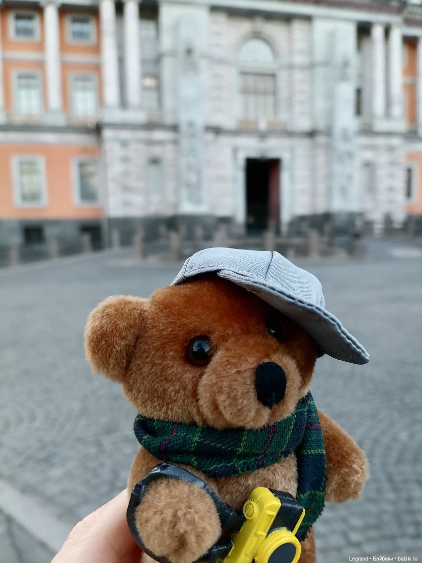 Санкт-Петербург: прогулка с Мишелем - возле Михайловского замка