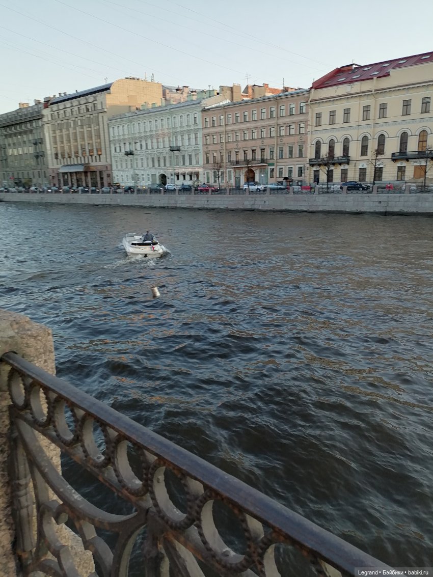 Санкт-Петербург: прогулка с Мишелем - Фонтанка