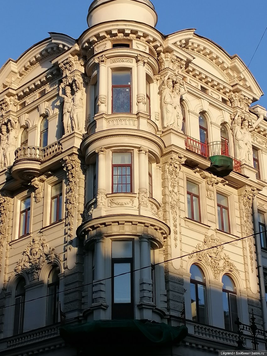 Санкт-Петербург: прогулка с Мишелем - по дороге к Фонтанке (фото 4)