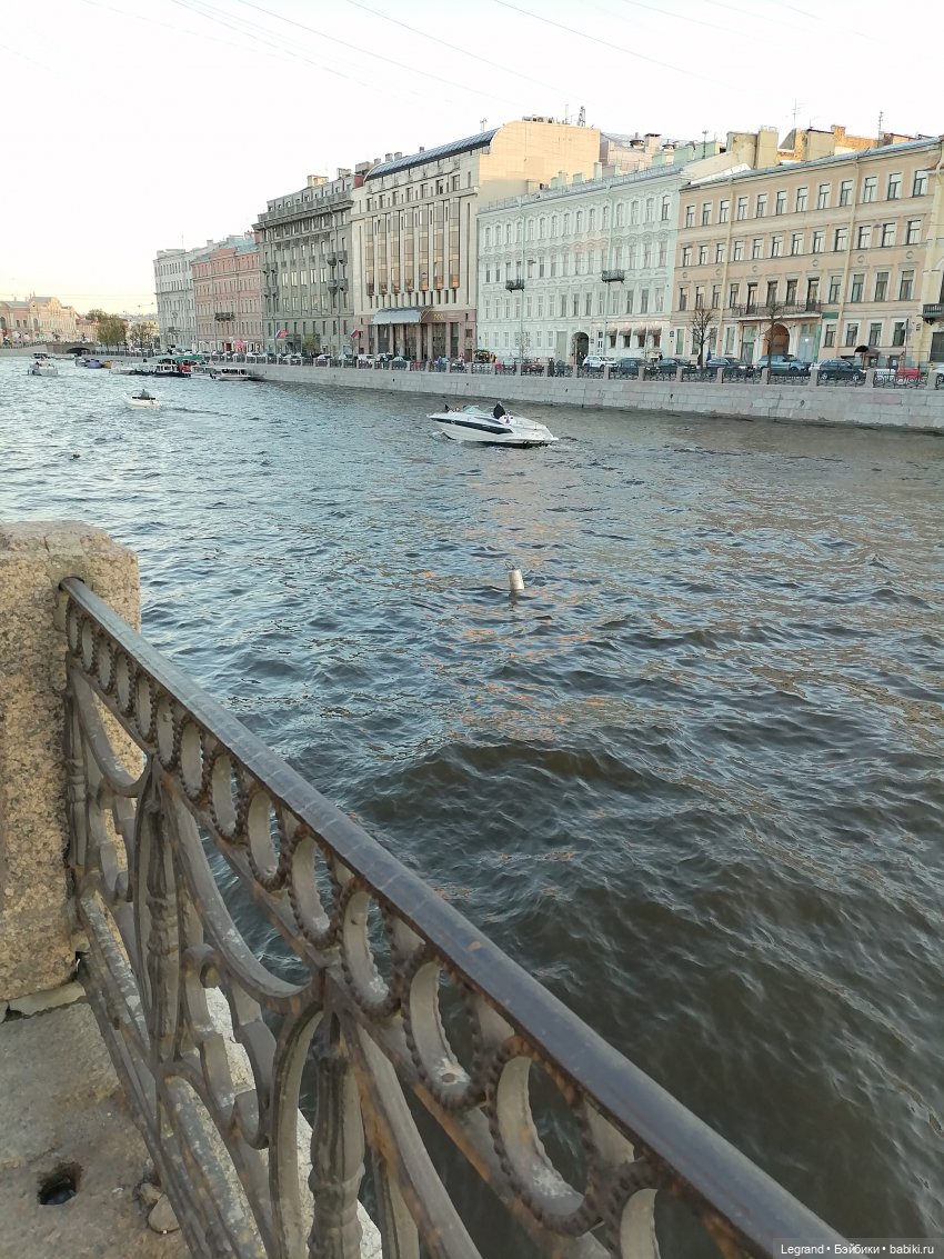 Санкт-Петербург: прогулка с Мишелем - Фонтанка