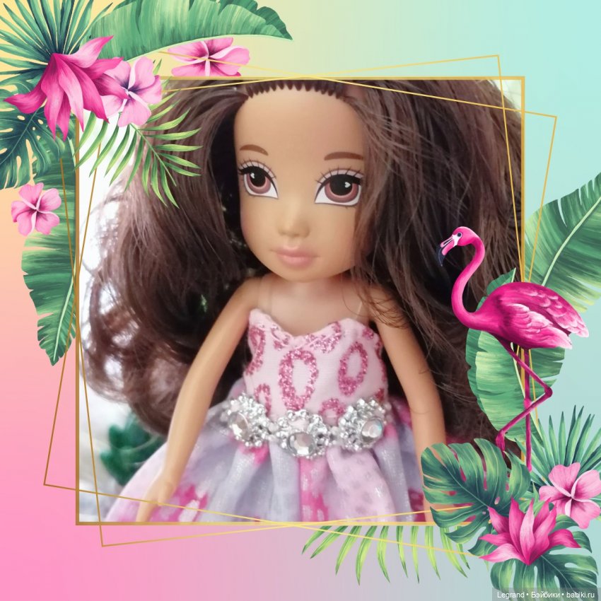 Луренские сады: девочки на прогулке