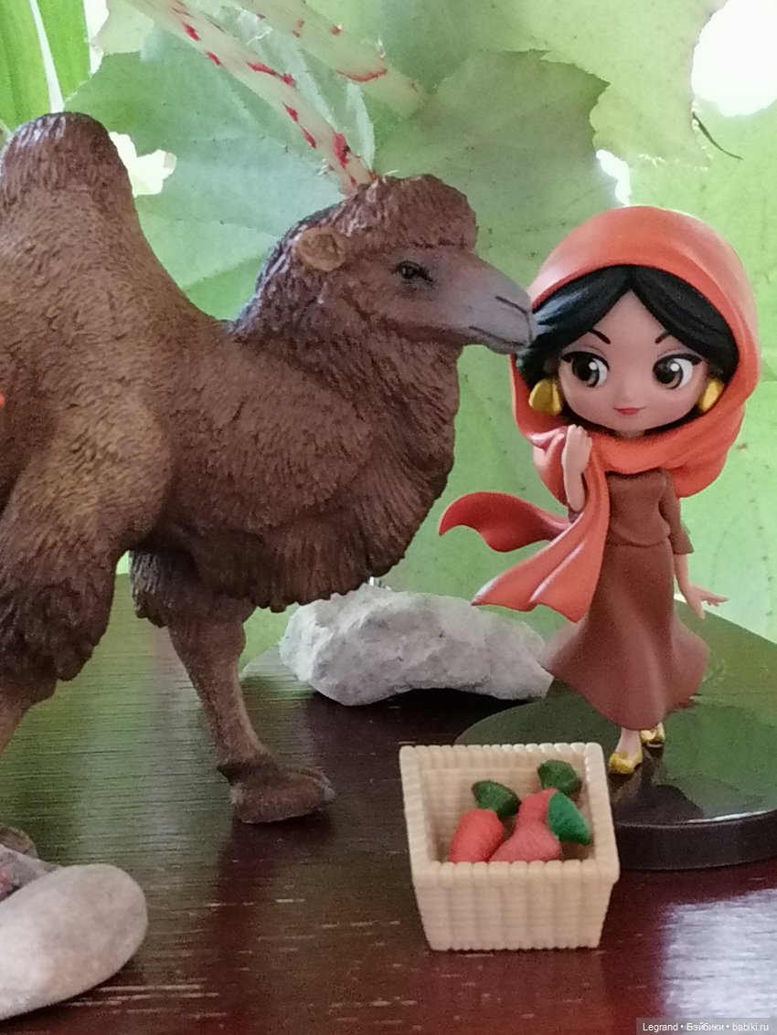 Верблюд в Лурении, или Жасмин и Кираз