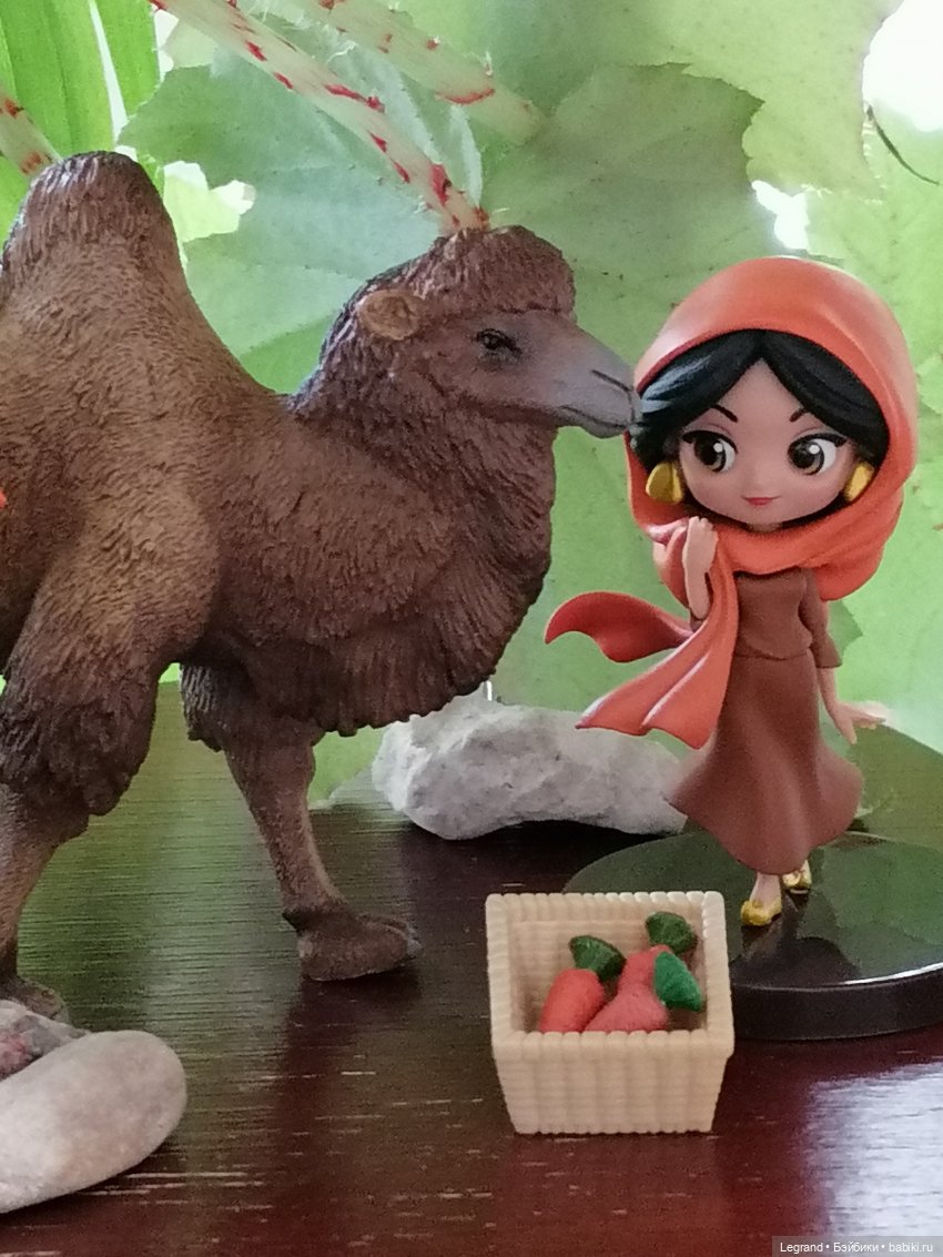 Верблюд в Лурении, или Жасмин и Кираз