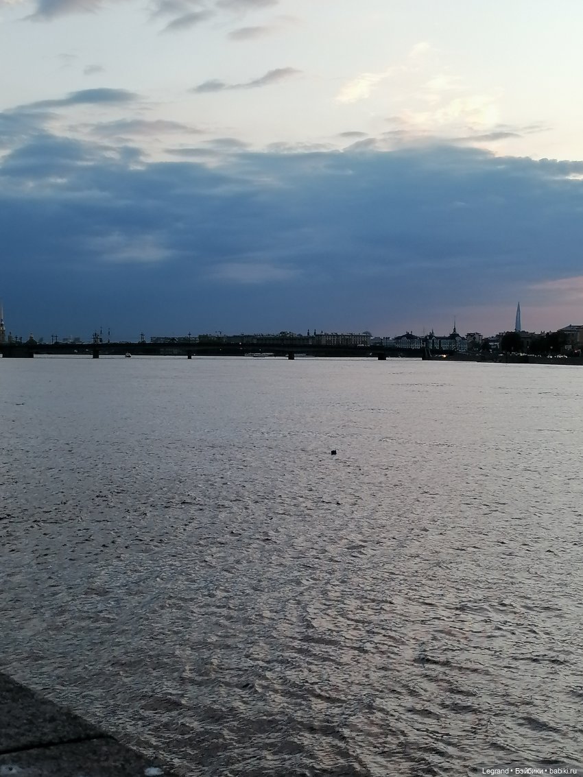Санкт-Петербург: закат на Неве - прогулка с Джаном
