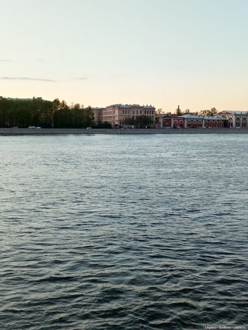 Санкт-Петербург: закат на Неве - прогулка с Джаном