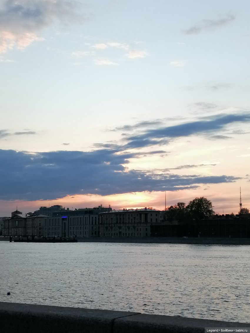 Санкт-Петербург: закат на Неве - прогулка с Джаном