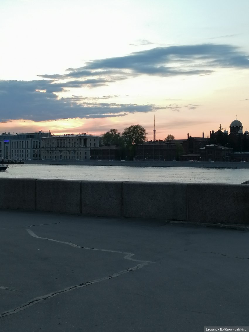 Санкт-Петербург: закат на Неве - прогулка с Джаном