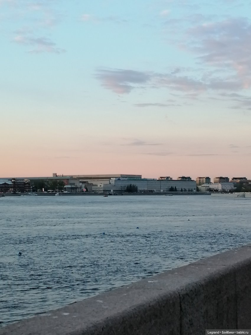 Санкт-Петербург: закат на Неве - прогулка с Джаном