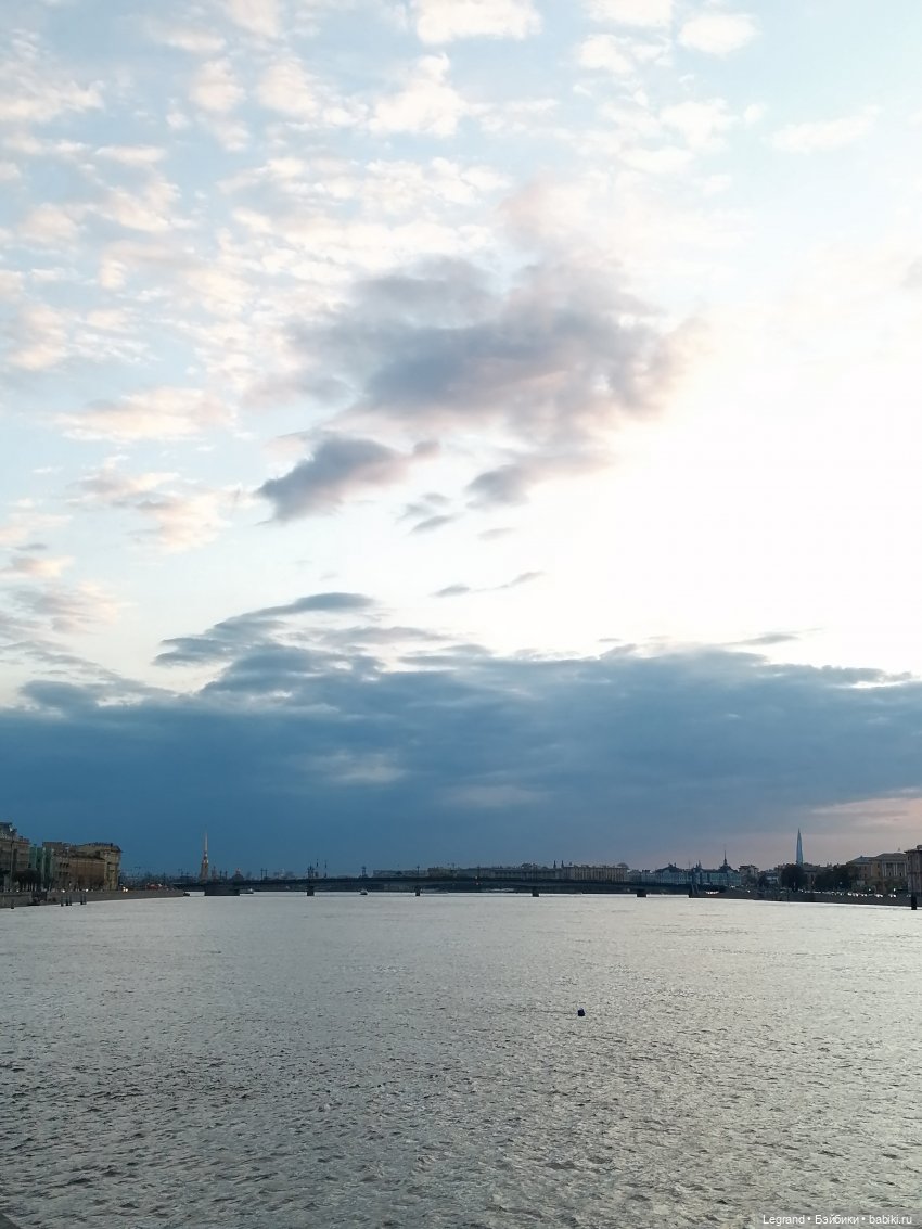 Санкт-Петербург: закат на Неве - прогулка с Джаном