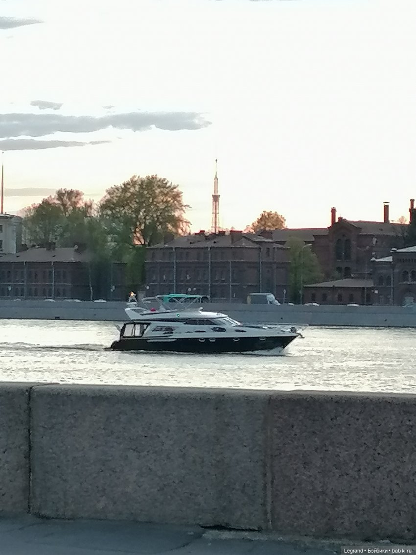 Санкт-Петербург: закат на Неве - прогулка с Джаном