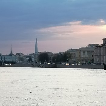 Санкт-Петербург: закат на Неве - прогулка с Джаном