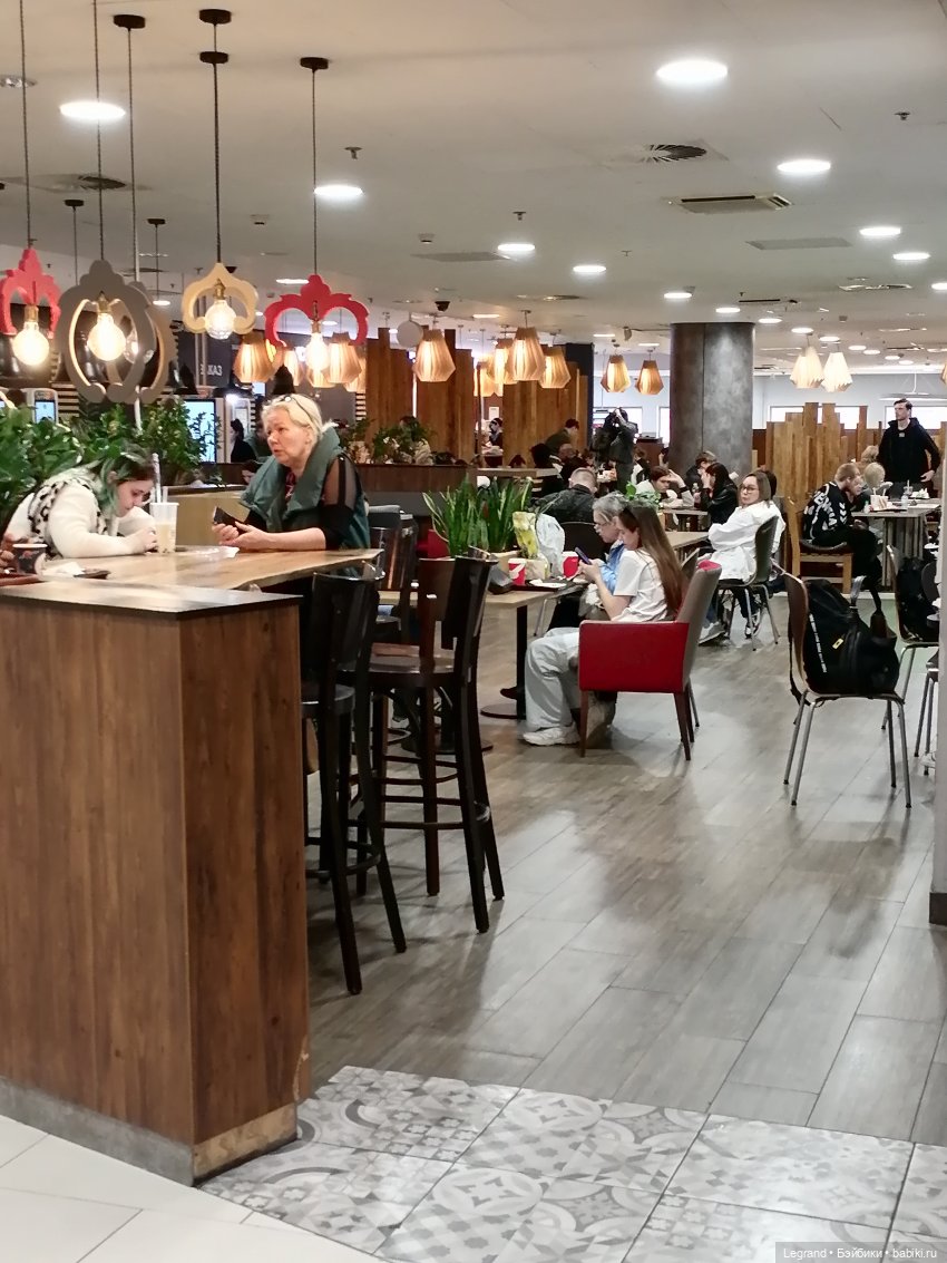 Санкт-Петербург: на Невском с Мокко🥰