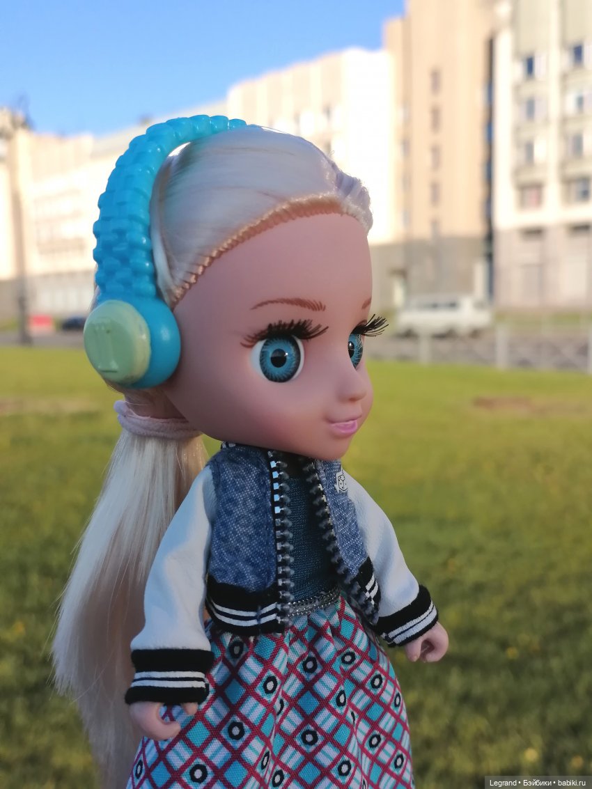 Санкт-Петербург: Алия на набережной Невы (фото 10)