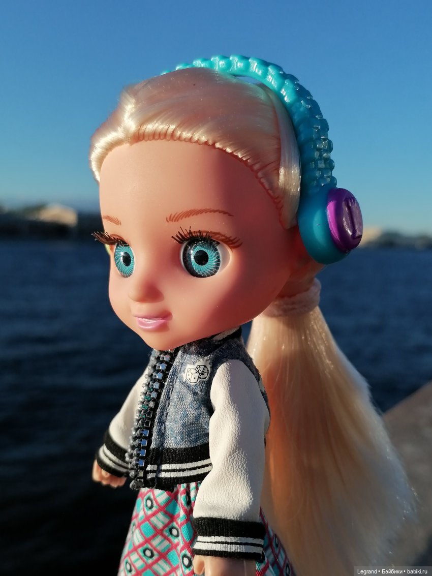 Санкт-Петербург: Алия на набережной Невы - продолжение