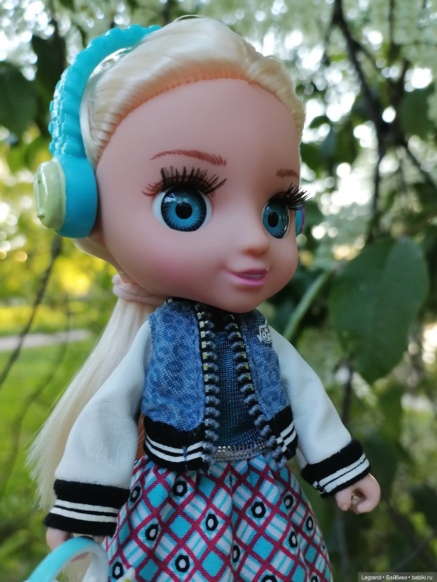 Санкт-Петербург: Алия и цветение черёмухи