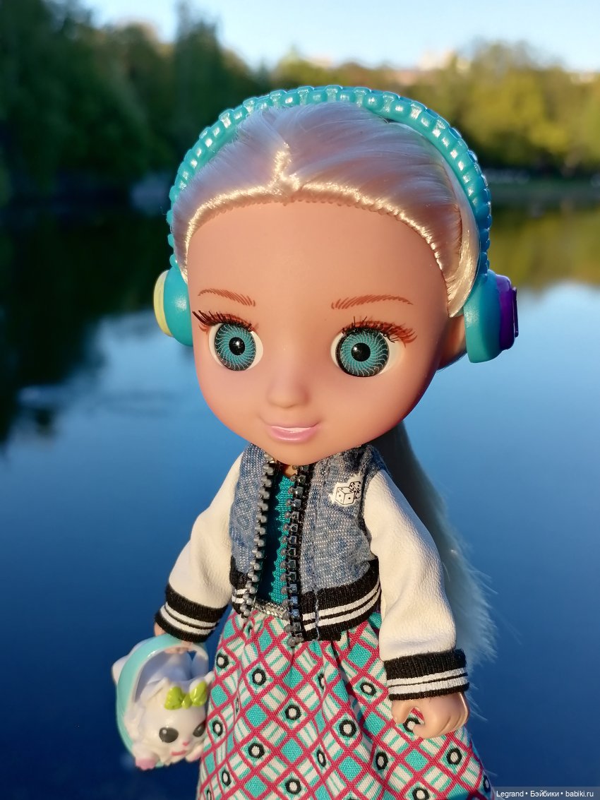 Санкт-Петербург: Алия у пруда в Таврическом саду (фото 3)