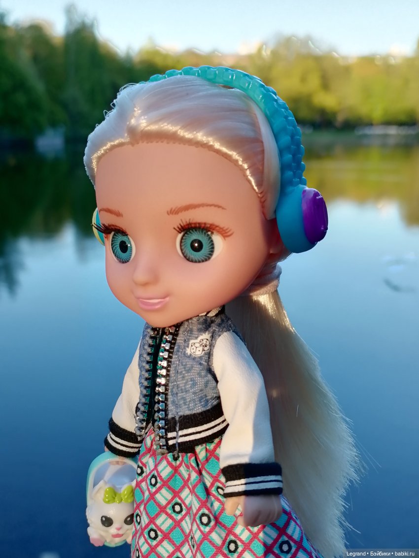 Санкт-Петербург: Алия у пруда в Таврическом саду (фото 9)