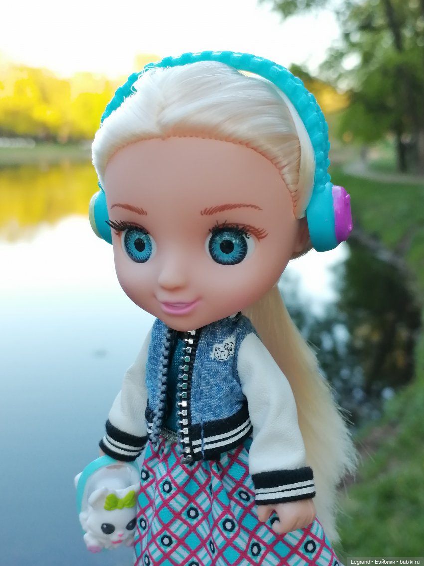 Санкт-Петербург: Алия у пруда в Таврическом саду (фото 2)