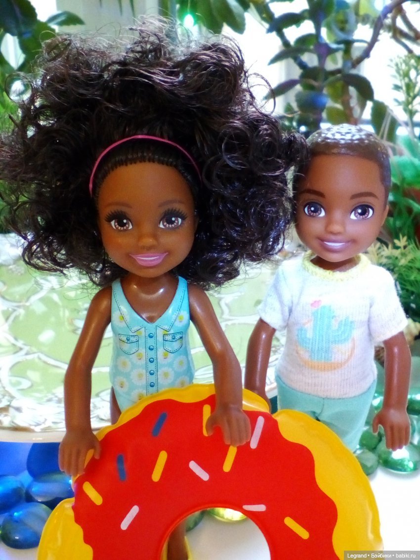 Маленькие луренцы: дети в Лурении