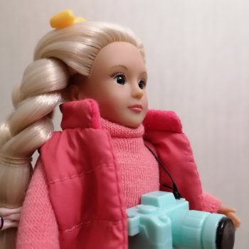 Лурения: Кира собралась на прогулку