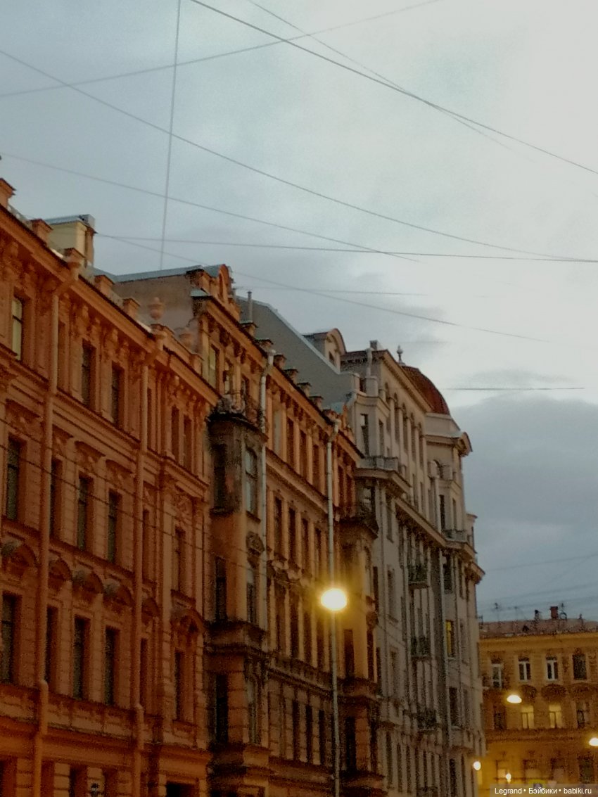 Не спится под шелест дождя... Стихи Жак-Анжа с моим предисловием