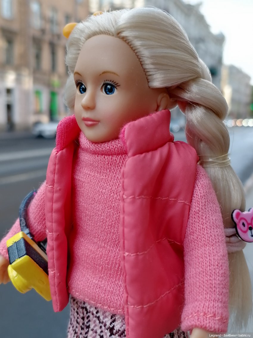 Санкт-Петербург: длинная прогулка с Кирой - по дороге к Невскому