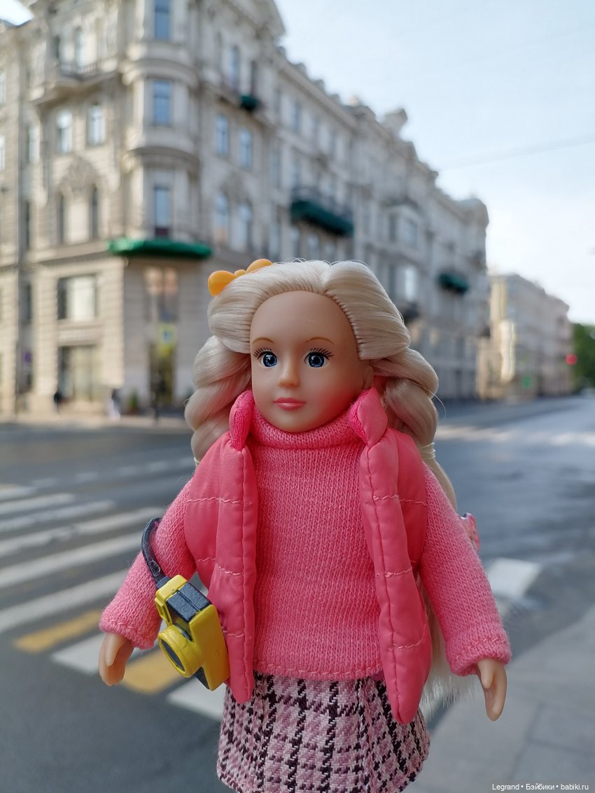 Санкт-Петербург: длинная прогулка с Кирой - по дороге к Невскому