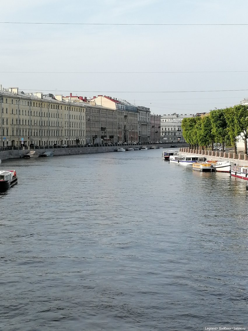 Санкт-Петербург: Невский проспект. Аланья на Аничковом мосту - часть вторая