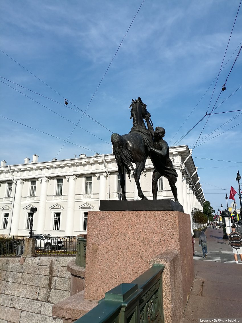 Санкт-Петербург: Невский проспект. Аланья на Аничковом мосту - часть вторая (фото 8)