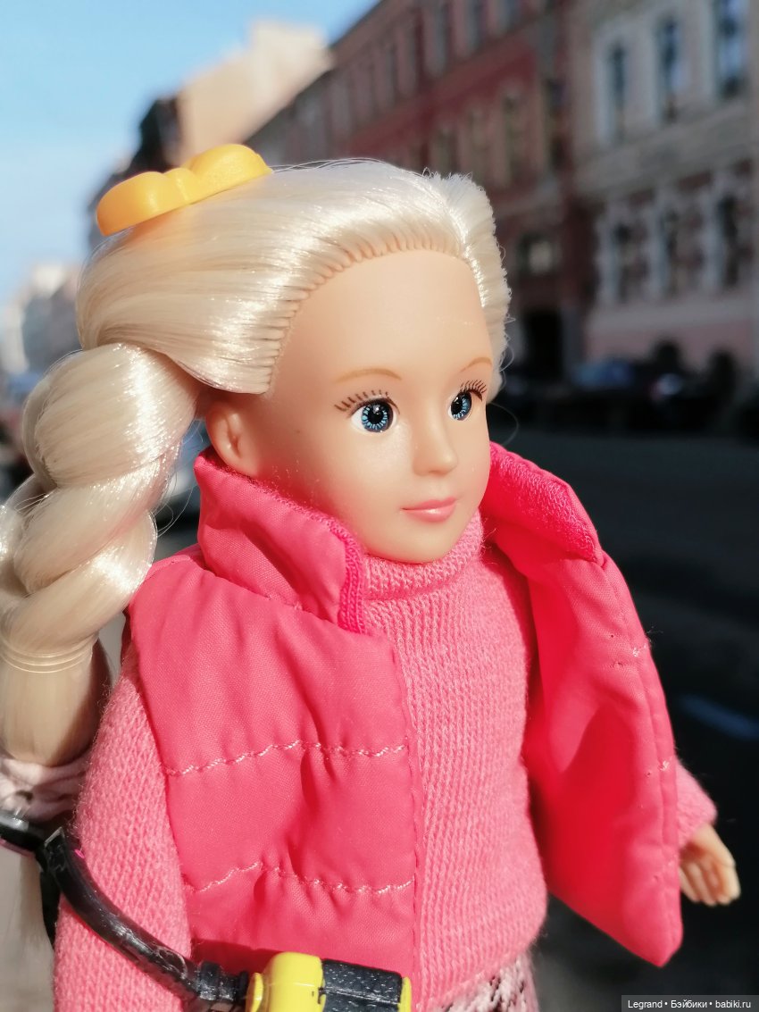 Санкт-Петербург: длинная прогулка с Кирой - по дороге к Невскому