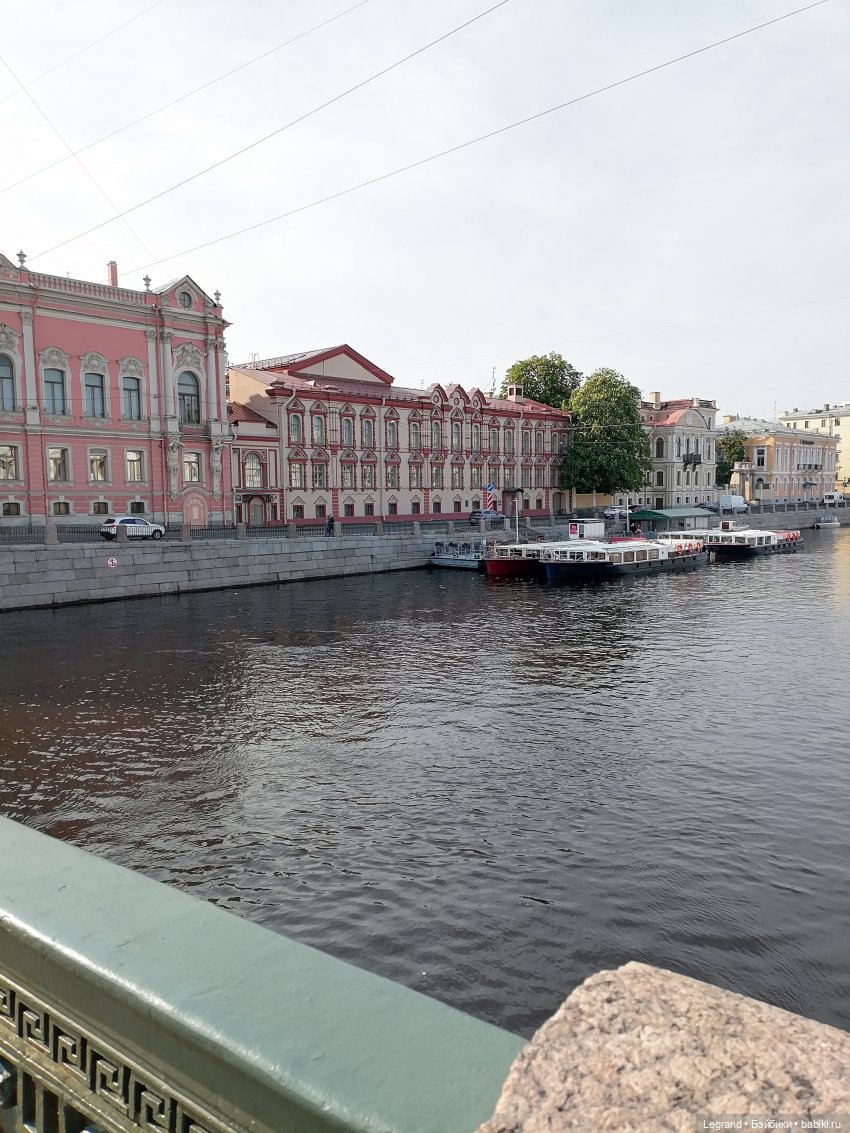 Санкт-Петербург: Невский проспект. Аланья на Аничковом мосту - часть вторая (фото 7)