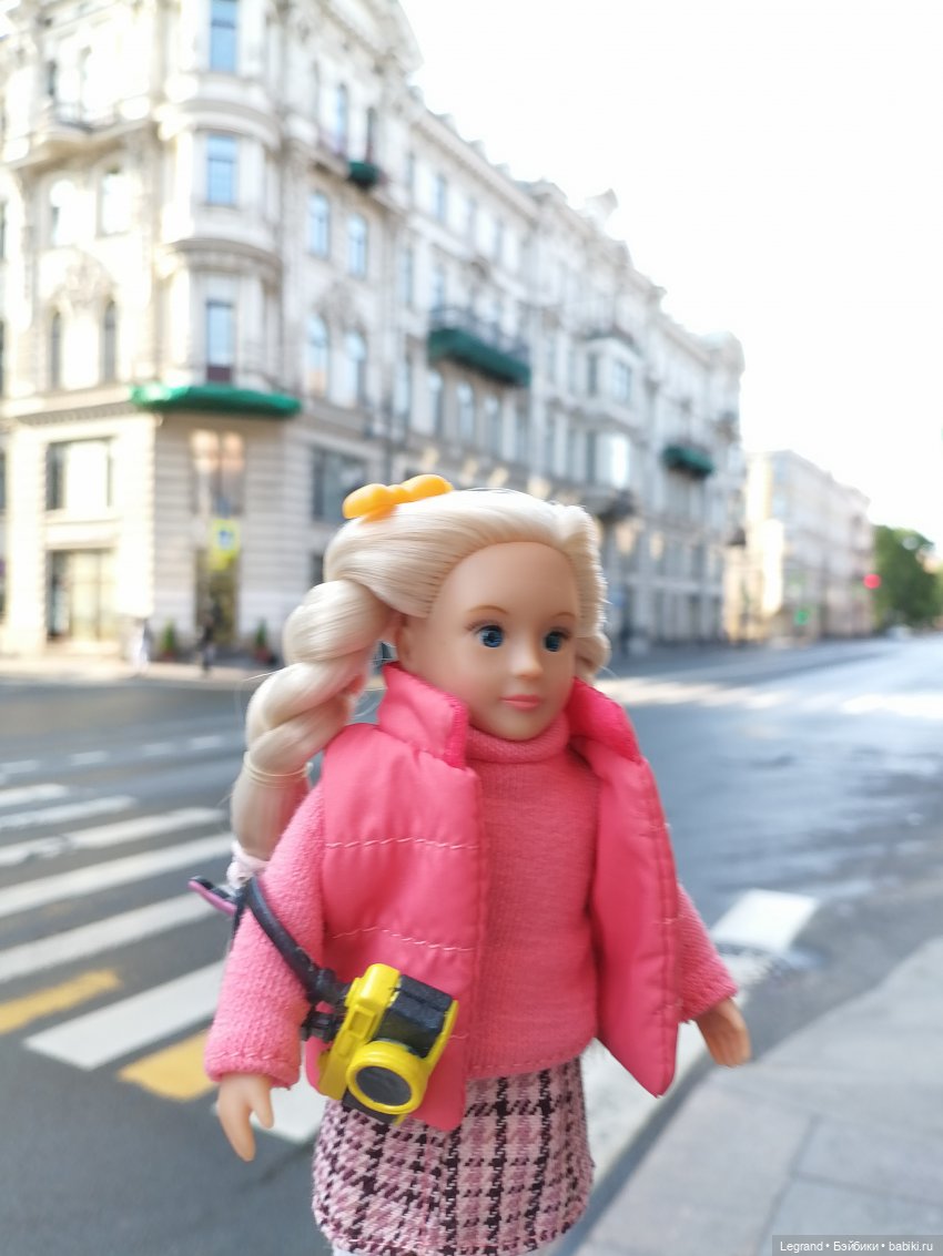 Санкт-Петербург: длинная прогулка с Кирой - по дороге к Невскому