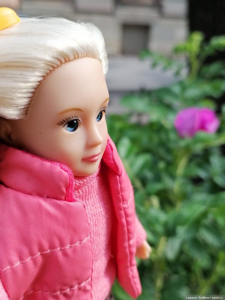 Санкт-Петербург: Кира и Аланья на ул. Восстания