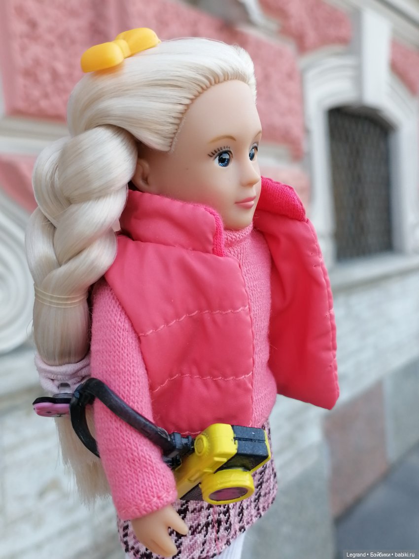 Санкт-Петербург: Кира на прогулке. Фонтанка, Аничков мост - часть вторая