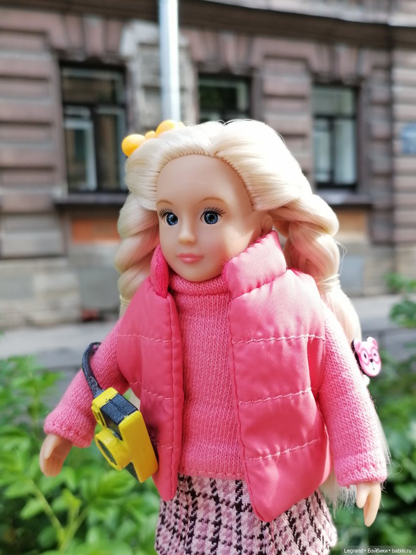 Санкт-Петербург: Кира и Аланья на ул. Восстания