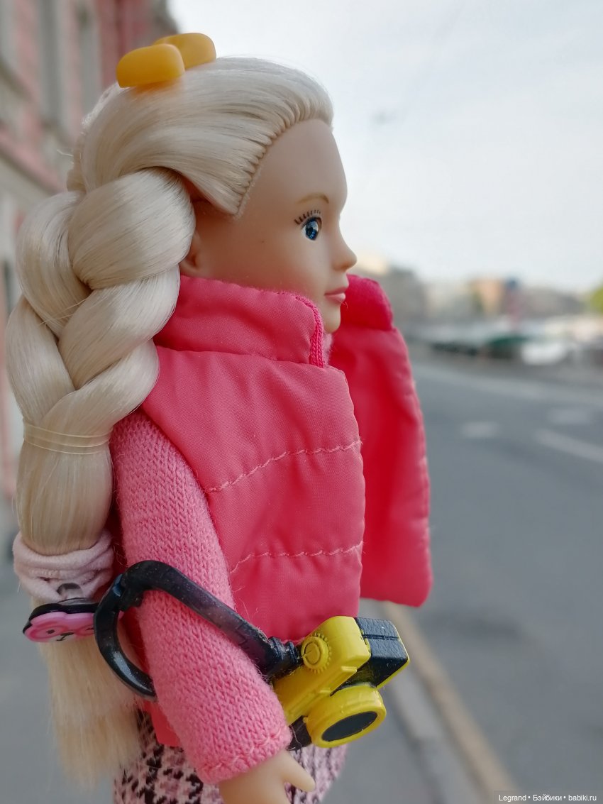 Санкт-Петербург: Кира на прогулке. Фонтанка, Аничков мост - часть вторая