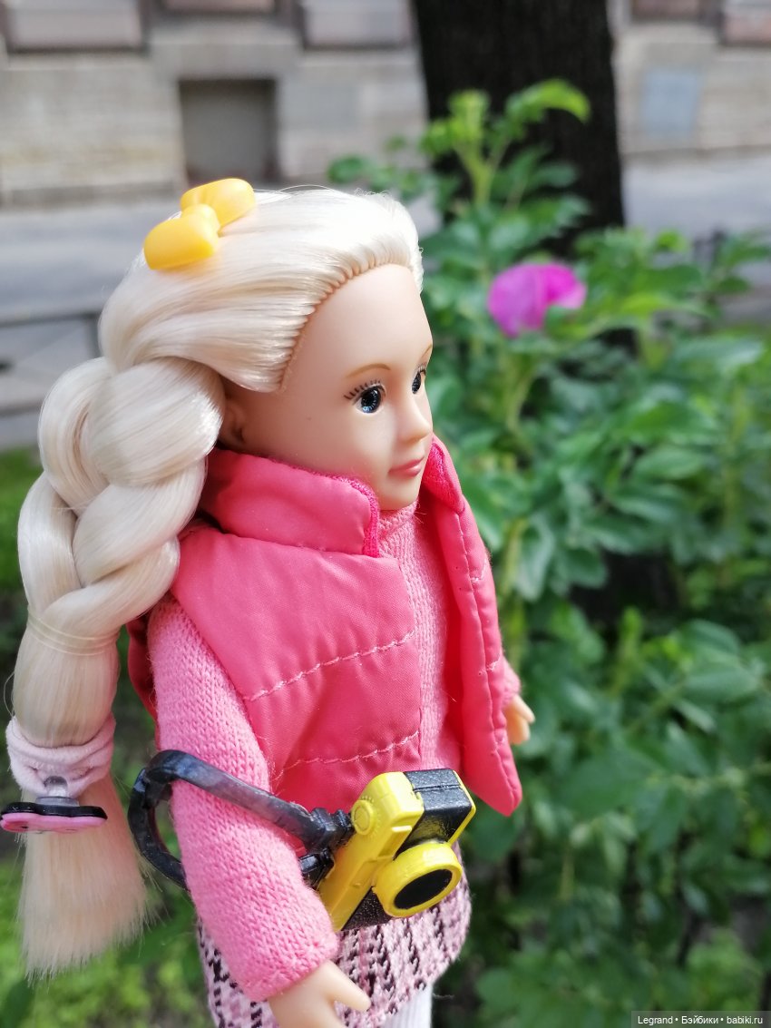 Санкт-Петербург: Кира и Аланья на ул. Восстания