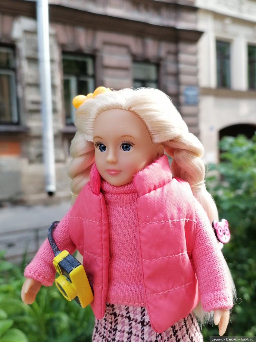 Санкт-Петербург: Кира и Аланья на ул. Восстания