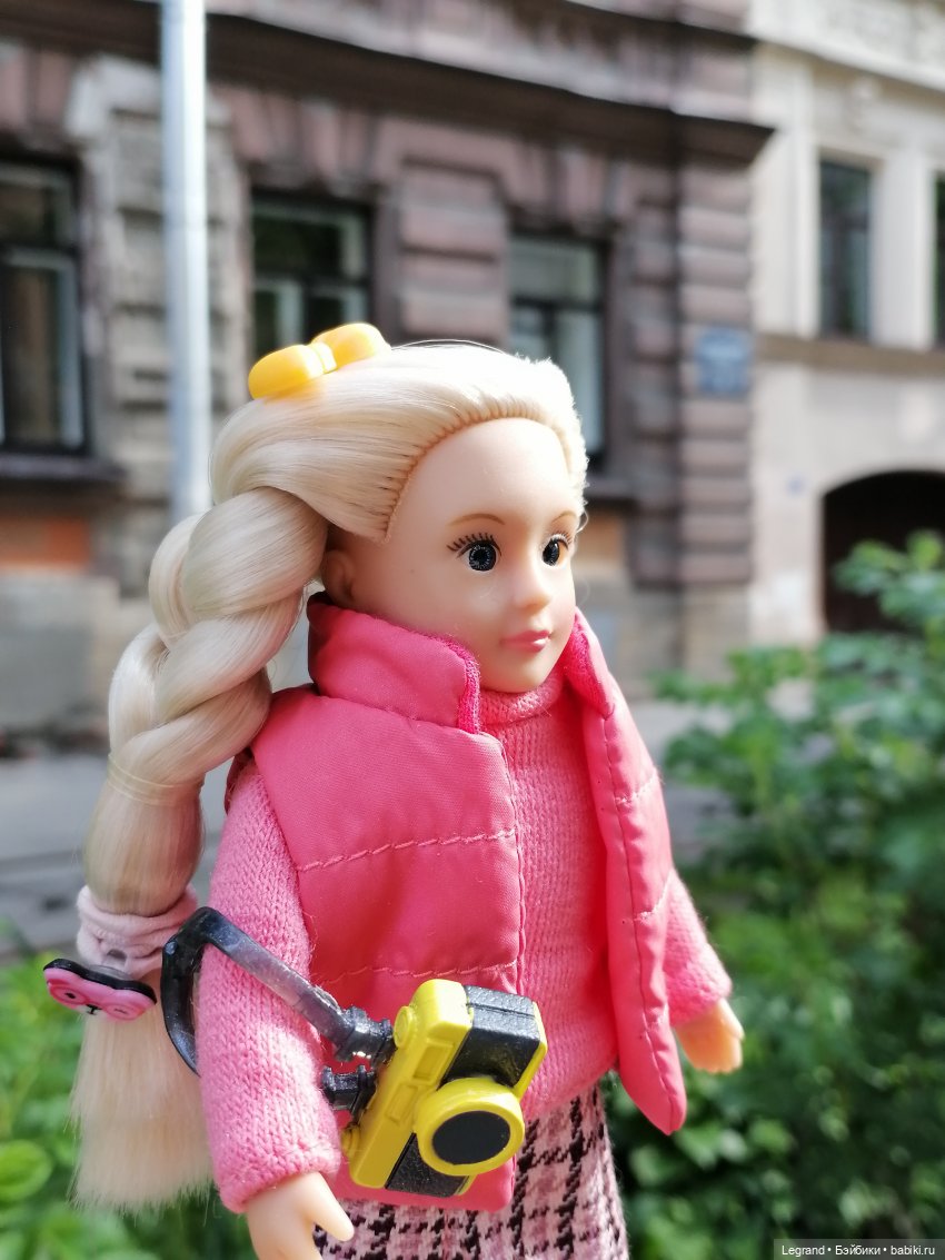 Санкт-Петербург: Кира и Аланья на ул. Восстания