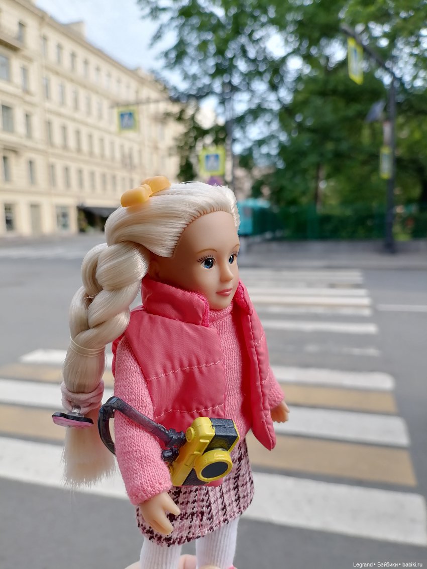 Санкт-Петербург: Кира и Аланья на ул. Восстания